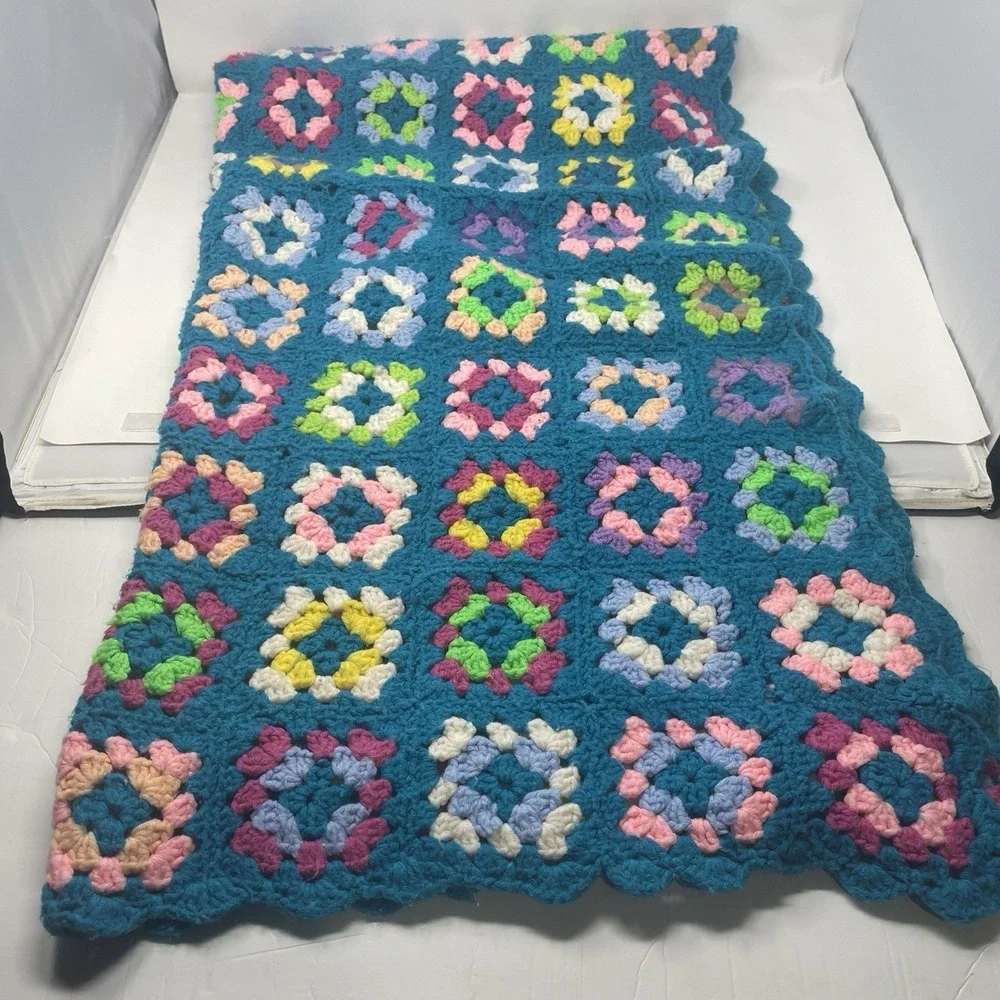 Vtg Crochet Afghan Blanket Chevron Ripple Throw 77x55 Retro Cutter Craft As Is